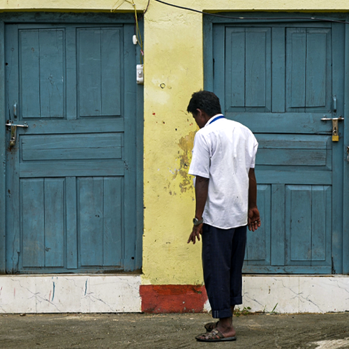 Postmortem ko Katha - Picture showing a person standing outside a morgue